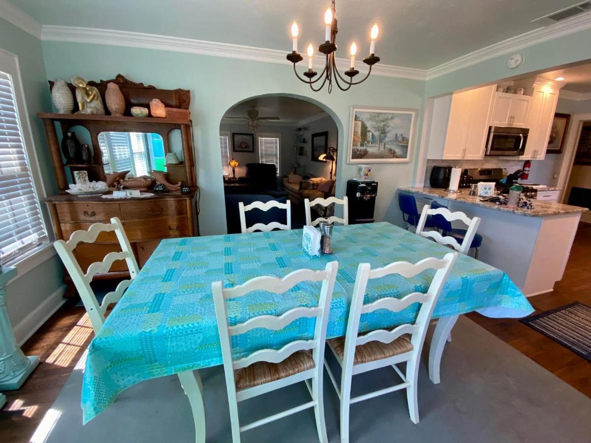 1 Mile To Fort Sill! The Carolebelle Cottage Sleeps 8 With Hottub,Grills,Firepit 劳顿 外观 照片