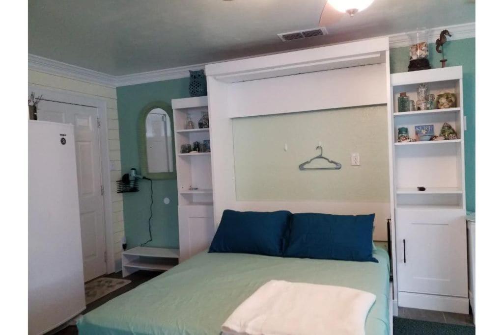 1 Mile To Fort Sill! The Carolebelle Cottage Sleeps 8 With Hottub,Grills,Firepit 劳顿 外观 照片